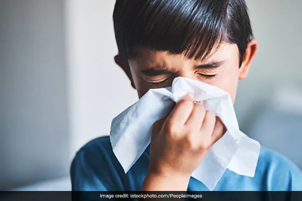 बढ़ती ठंड से बिगड़ेगा वात-पित्त-कफ का संतुलन, बढ़ेगा बीपी-शुगर का खतरा, बचने के लिए अपनाएं उपाय