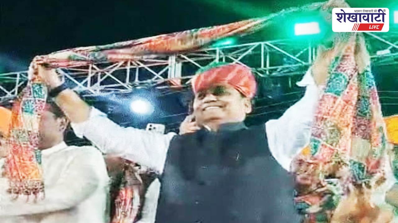 Churu News : ‘तेजल सुपर-सुपर’ पर डोटासरा का गमछा स्टाइल डांस