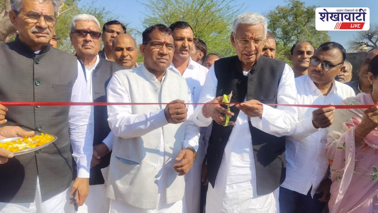 Jhunjhunu News : अंबेडकर भवन चारदीवारी का लोकार्पण, ओला-काला का अभिनंदन