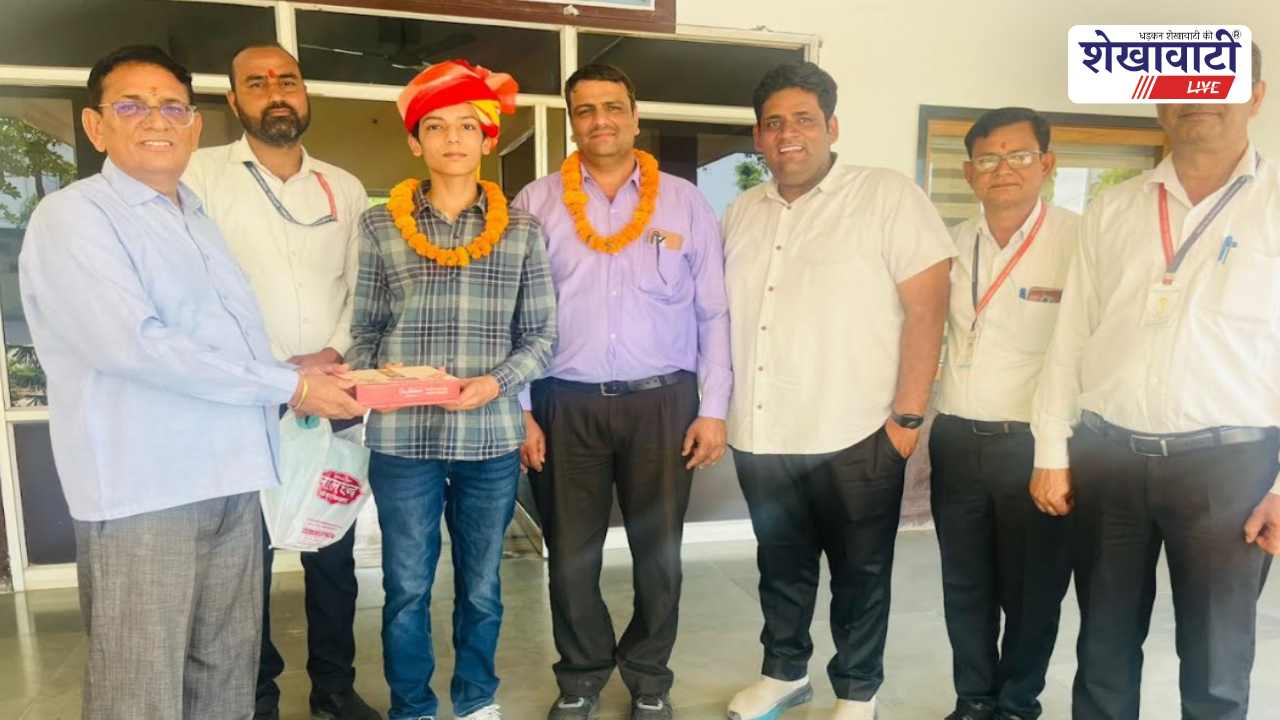 Jhunjhunu News : झुंझुनूं स्कूल टॉपर गौरव सैन ने वाणिज्य में 95% अंक
