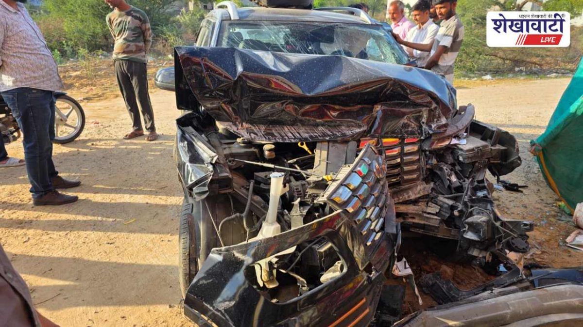 Jhunjhunu News : रफ्तार बनी आफत: वेन्यू कार की सीधे होटल दीवार में टक्कर