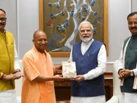 शपथ के बाद पहली बार पीएम मोदी से मिले CM योगी, दोनों डिप्टी सीएम भी मौजूद – Latest News – Rajasthan Chronicle